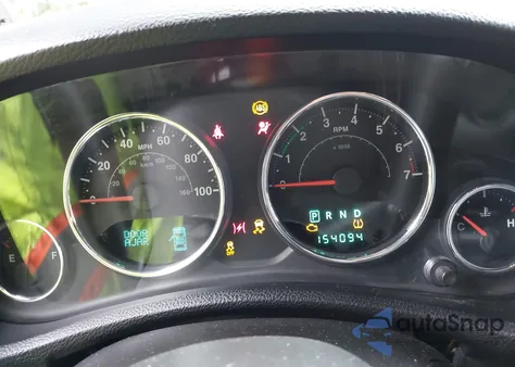 2013 Jeep Wrangler Unlimited Sahara из США, поврежденный, VIN 1C4HJWEG6DL526775